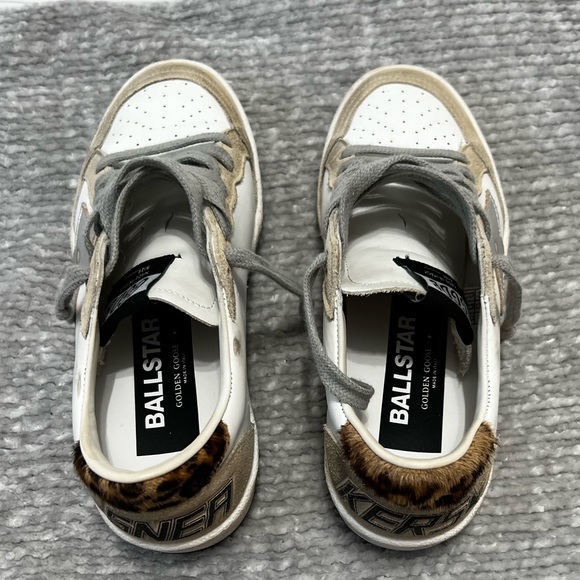 Sold - Picture 6 of 10